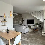 Apartment The Queen - With Pool *
