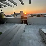 Apartment The Queen - With Pool