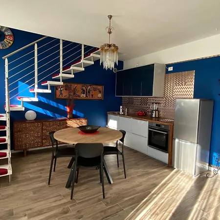 The Queen - Big Terrace And Pool Lägenhet *