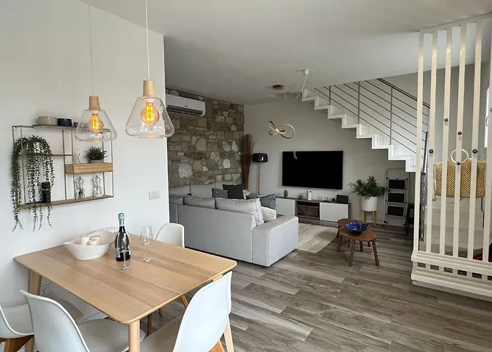 Lägenhet The Queen - Big Terrace And Pool *