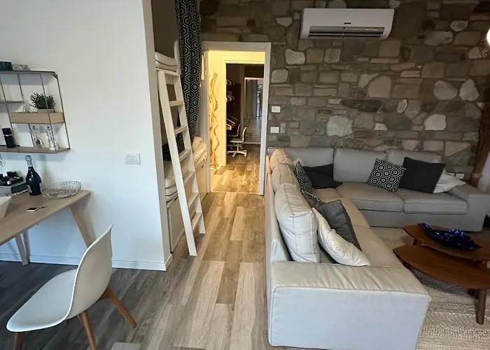 The Queen - Big Terrace And Pool Lägenhet *