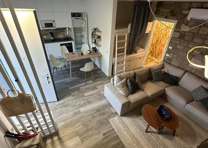 The Queen - Big Terrace And Pool Peschiera del Garda